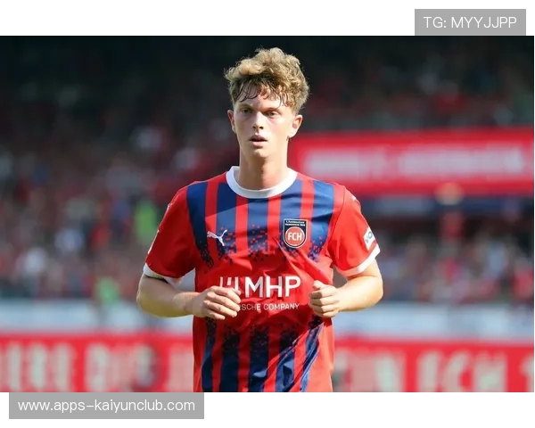 拜仁19岁外租小将在瑞士联赛出战10场已贡献5球4助攻，拜仁外籍球员